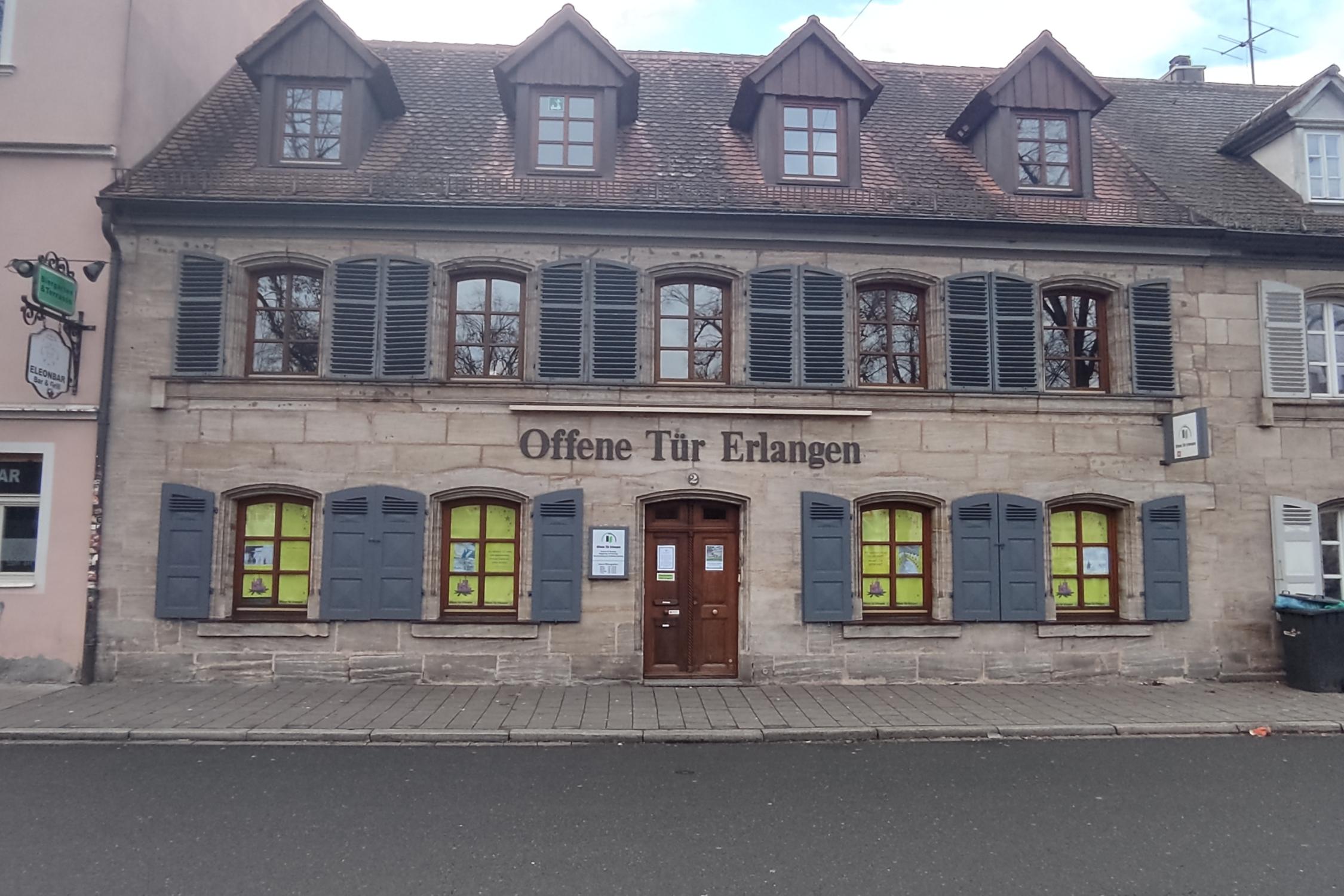 Ansicht der Offenen Tür mit Adventskalender