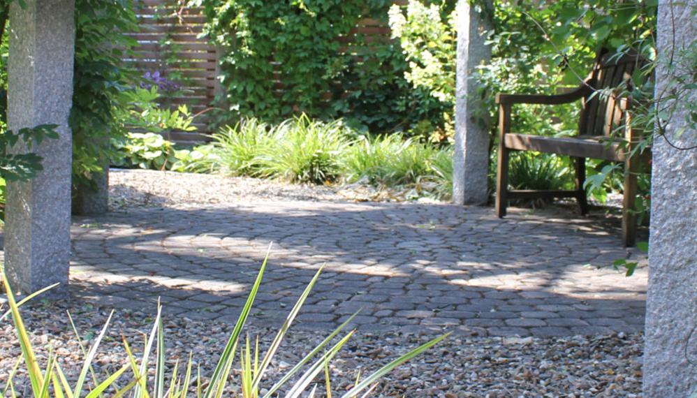 Slider im Kopf der Homepage der Offenen Tür Erlangen - Garten